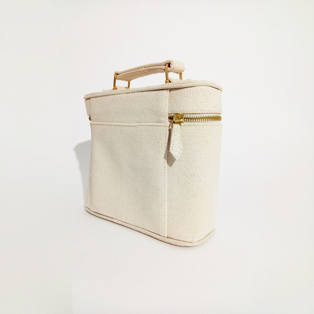 Canvas clearance vanity case